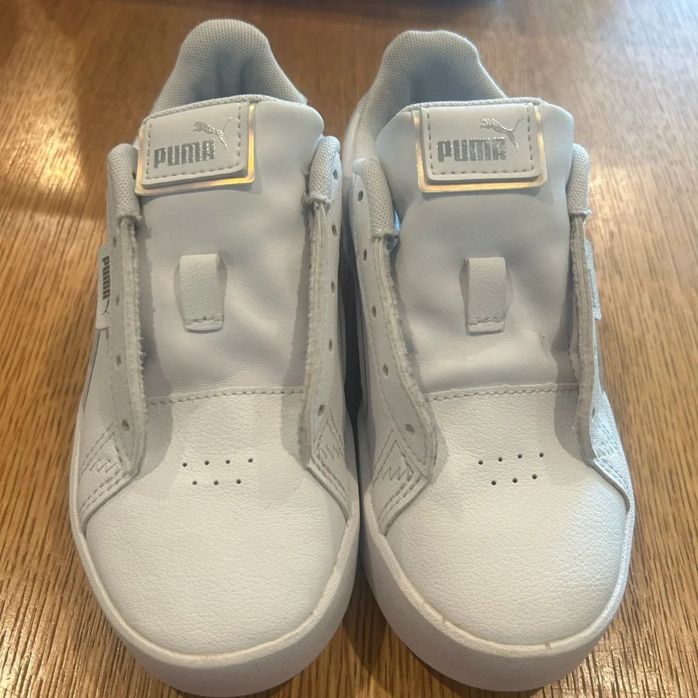 Puma Kids White and Light Pink Sneakers - Picture 2 of 7